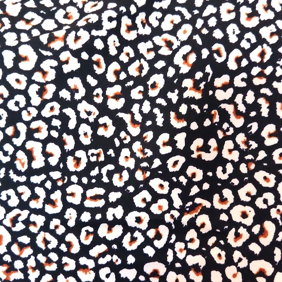 2 Piece Workout Set Women's Size XL Cheetah Print - Picture 5 of 7